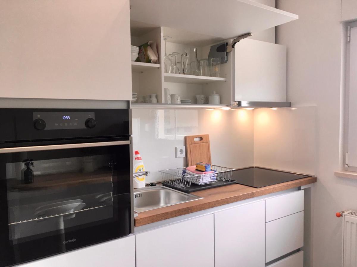 Villakamena Drvenik  Exteriér fotografie