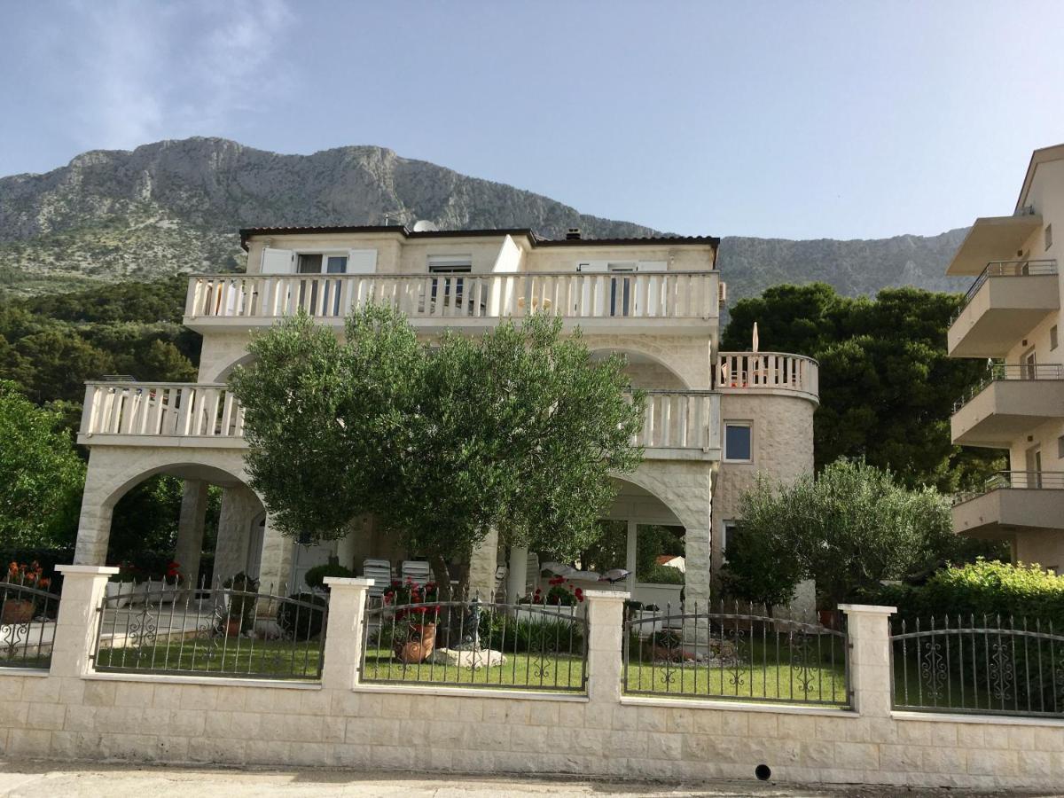 Villakamena Drvenik  Exteriér fotografie
